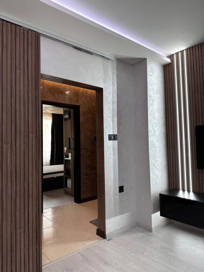 Елегантен Двустаен Апартамент Four Seasons Бургас Экстерьер фото